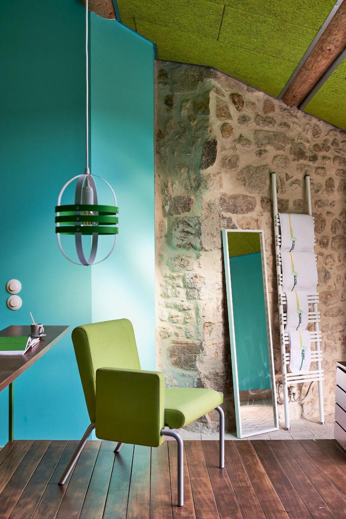 Domaine La Ferme Hi Bride Bed & Breakfast Villelaure Exterior foto