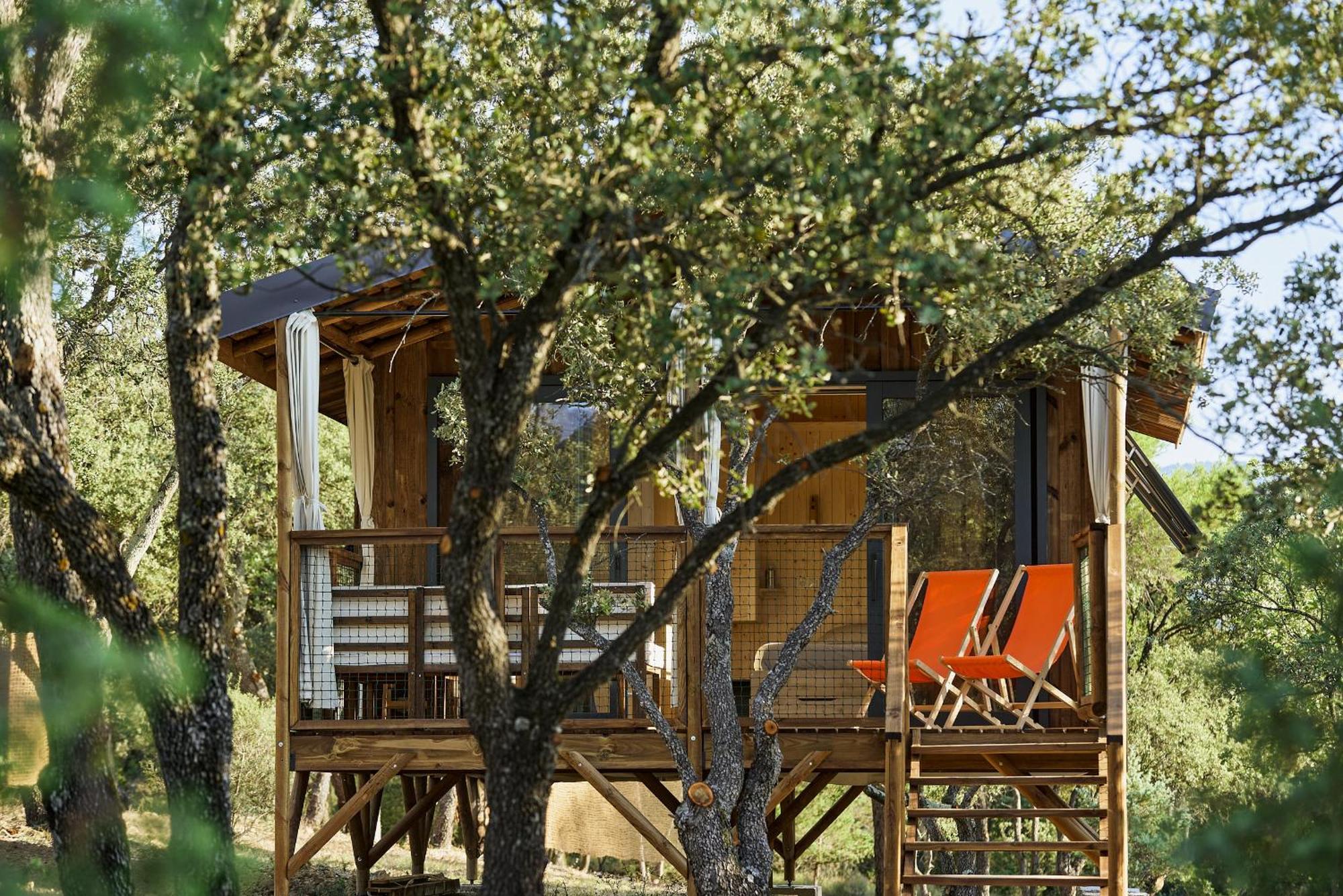 Domaine La Ferme Hi Bride Bed & Breakfast Villelaure Exterior foto